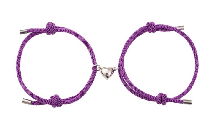 Bijoux d'amour violet